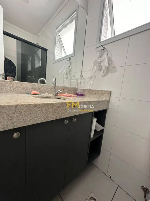 Apartamento com 1 quarto à venda, 54m2 em Guilhermina, Praia Grande - SP - imagem 8 Foto 8 de Apartamento com 1 quarto à venda, 54m2 em Guilhermina, Praia Grande - SP
