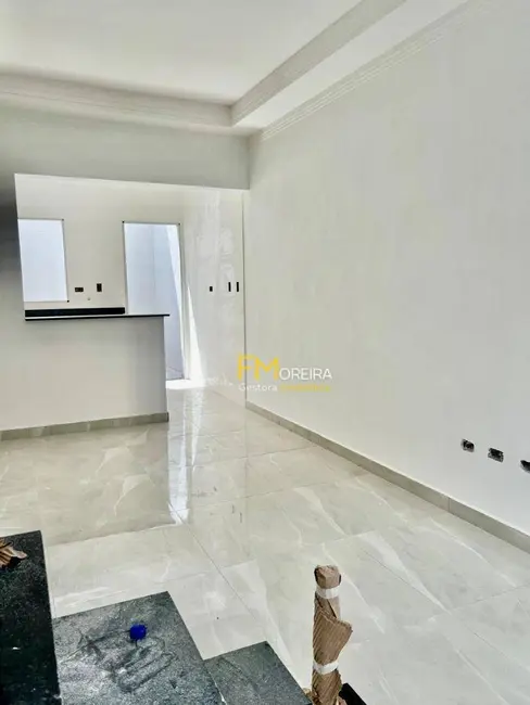 Foto 1 de Casa com 3 quartos à venda, 80m2 em Boqueirão, Praia Grande - SP