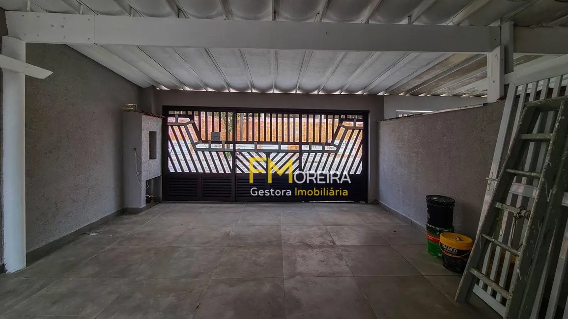Casa com 3 quartos à venda, 90m2 em Canto do Forte, Praia Grande - SP - imagem 5 Foto 5 de Casa com 3 quartos à venda, 90m2 em Canto do Forte, Praia Grande - SP