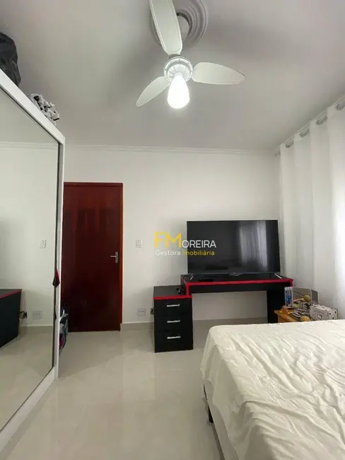 Foto 9 de Casa com 2 quartos à venda, 130m2 em Ocian, Praia Grande - SP