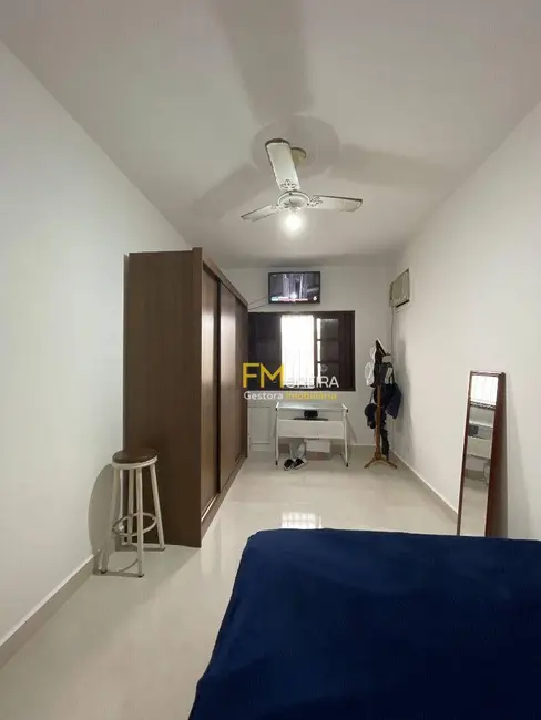 Foto 6 de Casa com 2 quartos à venda, 130m2 em Ocian, Praia Grande - SP