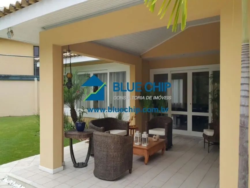 Casa com 4 quartos à venda, 1039m2 em Barra da Tijuca, Rio De Janeiro - RJ - imagem 3 Foto 3 de Casa com 4 quartos à venda, 1039m2 em Barra da Tijuca, Rio De Janeiro - RJ