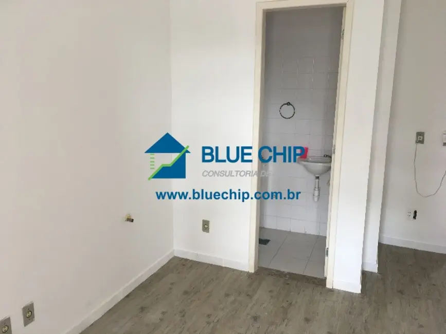 Foto 1 de Sala Comercial para alugar, 23m2 em Recreio dos Bandeirantes, Rio De Janeiro - RJ