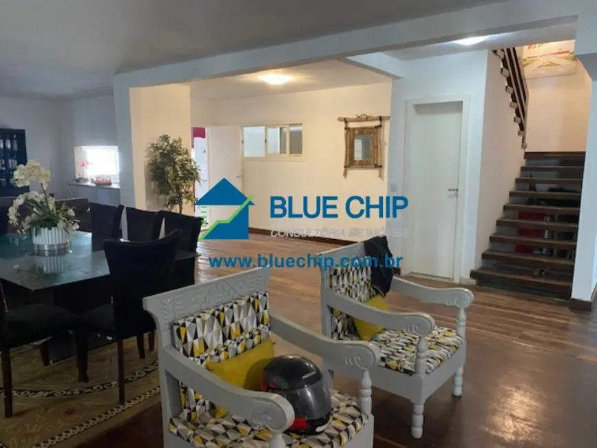 Casa com 5 quartos à venda, 529m2 em Barra da Tijuca, Rio De Janeiro - RJ - imagem 8 Foto 8 de Casa com 5 quartos à venda, 529m2 em Barra da Tijuca, Rio De Janeiro - RJ