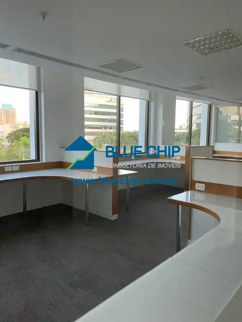 Sala Comercial à venda, 146m2 em Barra da Tijuca, Rio De Janeiro - RJ - imagem 3 Foto 3 de Sala Comercial à venda, 146m2 em Barra da Tijuca, Rio De Janeiro - RJ