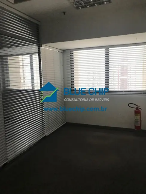 Foto 2 de Sala Comercial para alugar, 49m2 em Barra da Tijuca, Rio De Janeiro - RJ