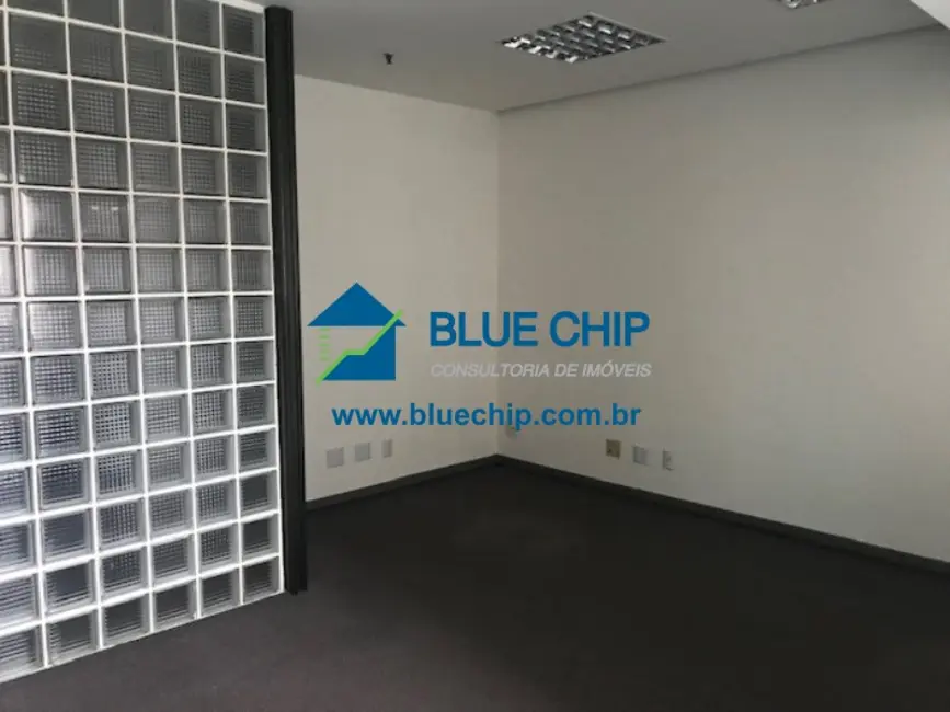 Sala Comercial para alugar, 49m2 em Barra da Tijuca, Rio De Janeiro - RJ - imagem 3 Foto 3 de Sala Comercial para alugar, 49m2 em Barra da Tijuca, Rio De Janeiro - RJ