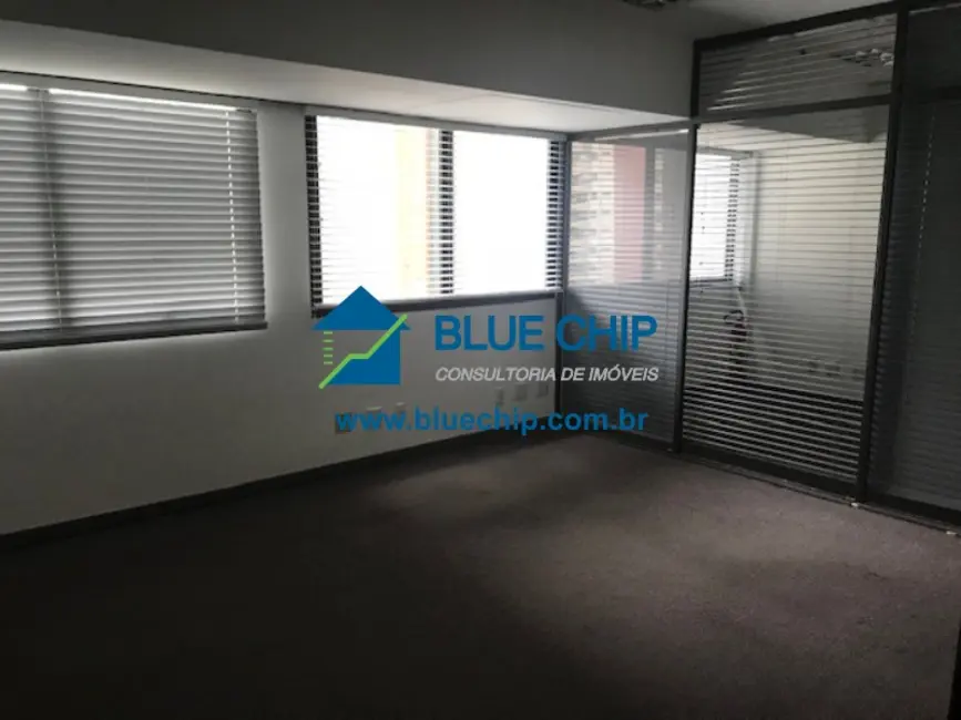 Foto 1 de Sala Comercial para alugar, 49m2 em Barra da Tijuca, Rio De Janeiro - RJ