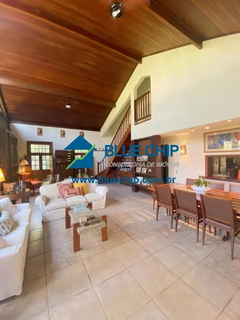 Casa de Condomínio com 4 quartos à venda, 400m2 em Vargem Grande, Rio De Janeiro - RJ - imagem 9 Foto 9 de Casa de Condomínio com 4 quartos à venda, 400m2 em Vargem Grande, Rio De Janeiro - RJ