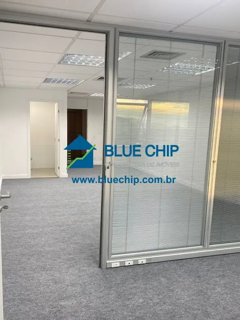 Sala Comercial para alugar, 35m2 em Barra da Tijuca, Rio De Janeiro - RJ - imagem 5 Foto 5 de Sala Comercial para alugar, 35m2 em Barra da Tijuca, Rio De Janeiro - RJ