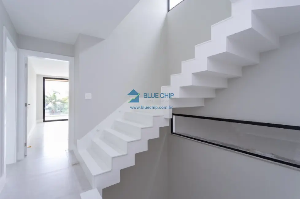 Foto 3 de Casa de Condomínio com 5 quartos à venda, 315m2 em Barra da Tijuca, Rio De Janeiro - RJ