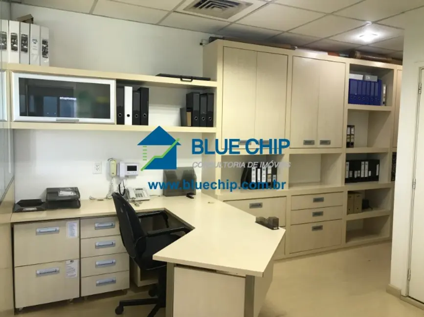 Sala Comercial à venda, 60m2 em Barra da Tijuca, Rio De Janeiro - RJ - imagem 4 Foto 4 de Sala Comercial à venda, 60m2 em Barra da Tijuca, Rio De Janeiro - RJ