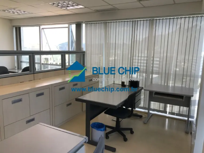 Sala Comercial à venda, 60m2 em Barra da Tijuca, Rio De Janeiro - RJ - imagem 6 Foto 6 de Sala Comercial à venda, 60m2 em Barra da Tijuca, Rio De Janeiro - RJ