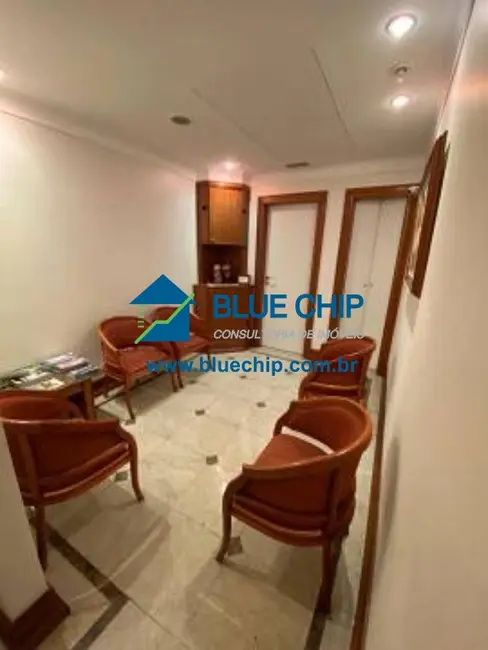 Sala Comercial à venda, 75m2 em Barra da Tijuca, Rio De Janeiro - RJ - imagem 4 Foto 4 de Sala Comercial à venda, 75m2 em Barra da Tijuca, Rio De Janeiro - RJ