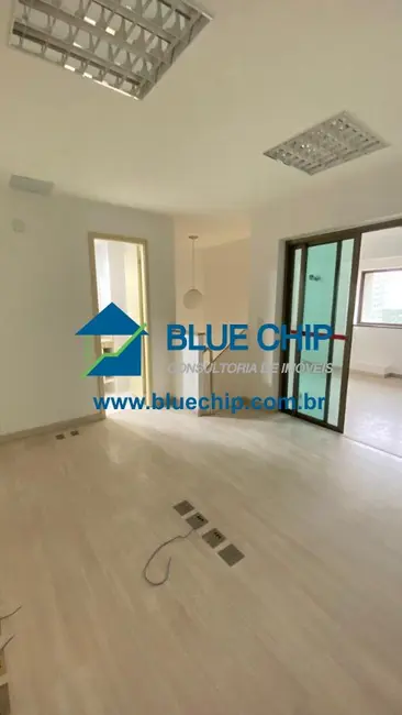 Sala Comercial para alugar, 72m2 em Barra da Tijuca, Rio De Janeiro - RJ - imagem 2 Foto 2 de Sala Comercial para alugar, 72m2 em Barra da Tijuca, Rio De Janeiro - RJ