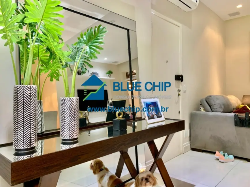 Apartamento com 2 quartos à venda, 65m2 em Ipanema, Rio De Janeiro - RJ - imagem 3 Foto 3 de Apartamento com 2 quartos à venda, 65m2 em Ipanema, Rio De Janeiro - RJ