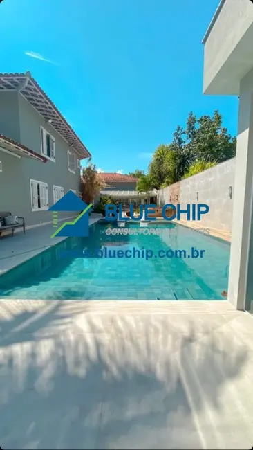 Casa de Condomínio com 5 quartos à venda, 988m2 em Barra da Tijuca, Rio De Janeiro - RJ - imagem 4 Foto 4 de Casa de Condomínio com 5 quartos à venda, 988m2 em Barra da Tijuca, Rio De Janeiro - RJ