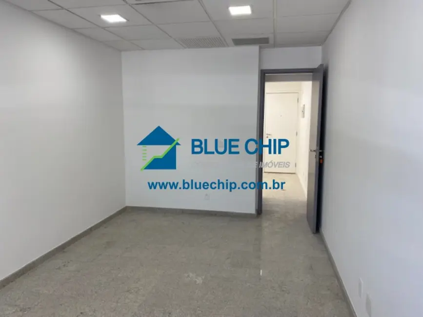 Sala Comercial à venda, 50m2 em Barra da Tijuca, Rio De Janeiro - RJ - imagem 8 Foto 8 de Sala Comercial à venda, 50m2 em Barra da Tijuca, Rio De Janeiro - RJ
