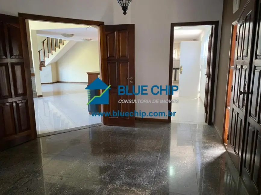 Casa de Condomínio com 4 quartos à venda, 510m2 em Recreio dos Bandeirantes, Rio De Janeiro - RJ - imagem 2 Foto 2 de Casa de Condomínio com 4 quartos à venda, 510m2 em Recreio dos Bandeirantes, Rio De Janeiro - RJ