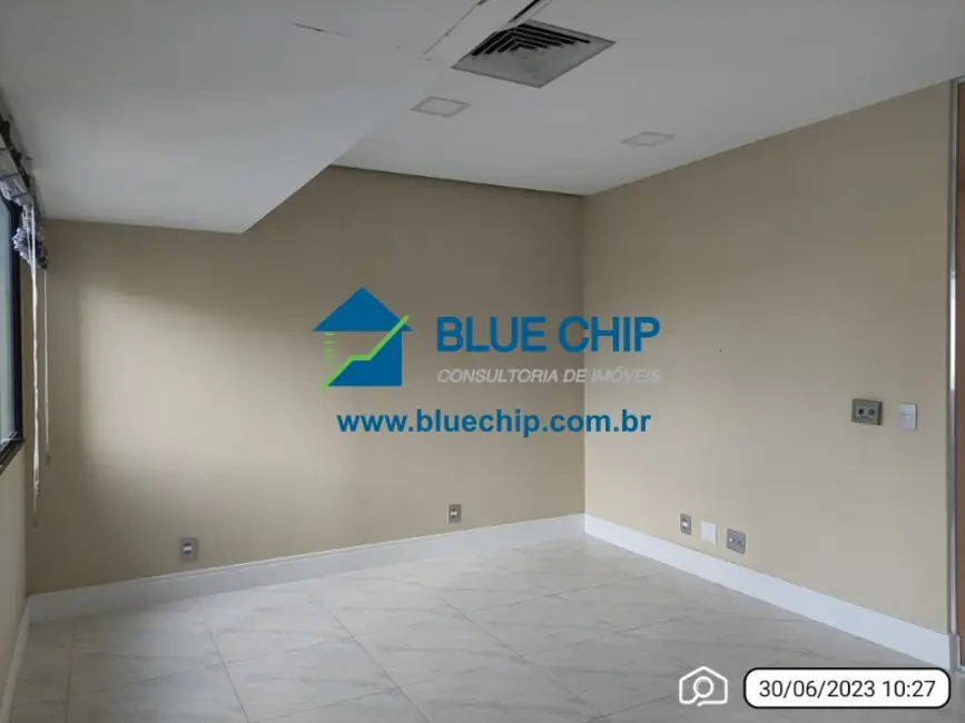 Sala Comercial para alugar, 42m2 em Barra da Tijuca, Rio De Janeiro - RJ - imagem 6 Foto 6 de Sala Comercial para alugar, 42m2 em Barra da Tijuca, Rio De Janeiro - RJ