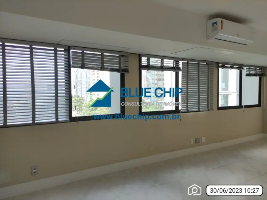Foto 2 de Sala Comercial para alugar, 42m2 em Barra da Tijuca, Rio De Janeiro - RJ