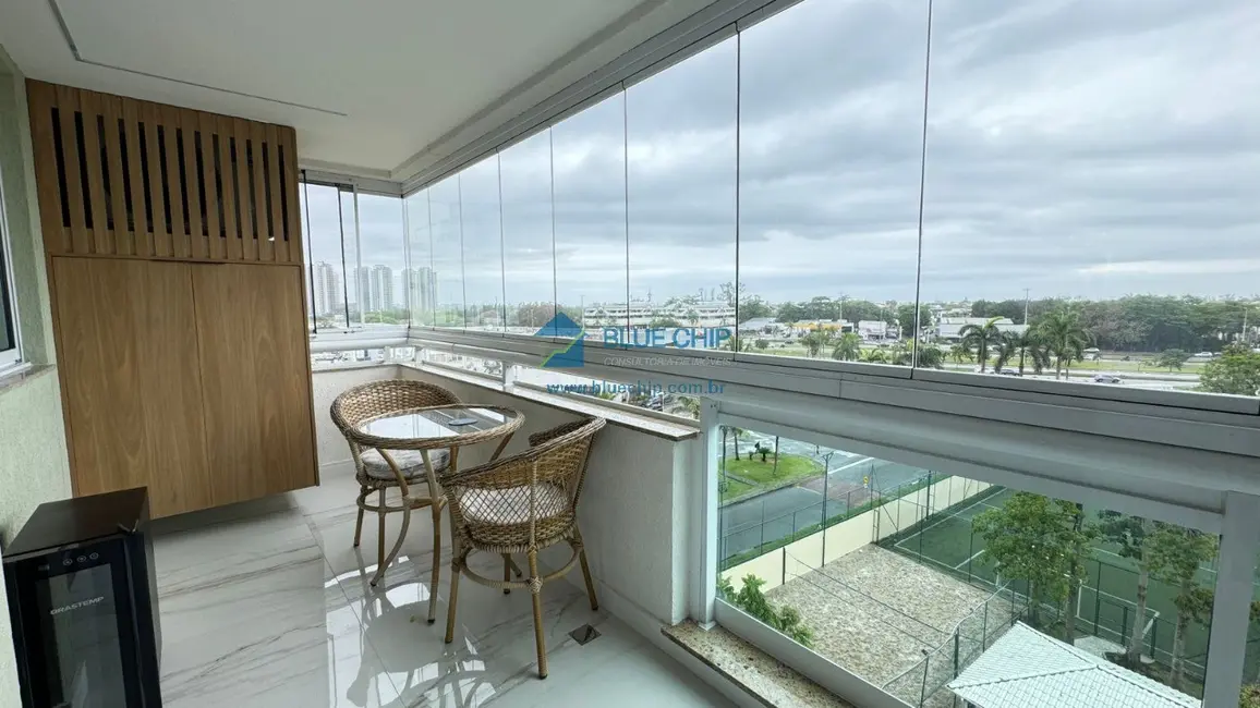 Foto 2 de Apartamento com 3 quartos à venda, 83m2 em Barra da Tijuca, Rio De Janeiro - RJ