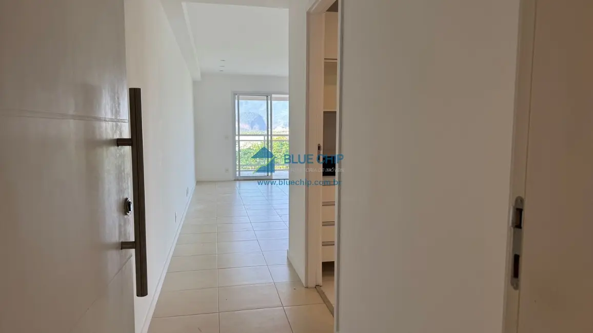 Foto 2 de Apartamento com 3 quartos para alugar, 156m2 em Barra da Tijuca, Rio De Janeiro - RJ