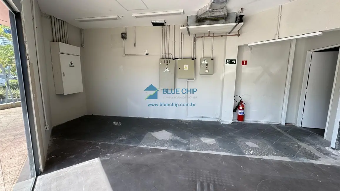 Foto 2 de Loja para alugar, 64m2 em Barra da Tijuca, Rio De Janeiro - RJ