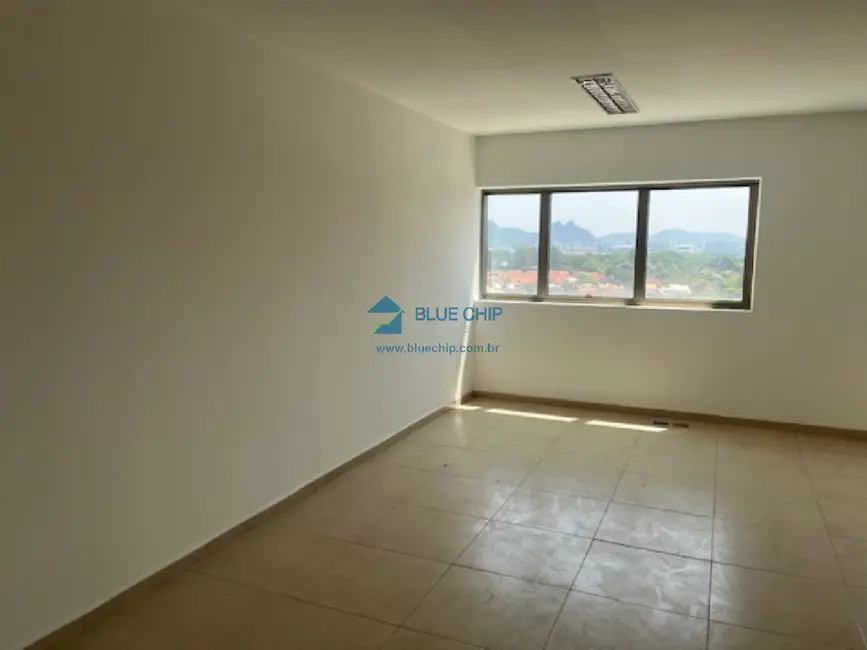 Foto 3 de Sala Comercial para alugar, 74m2 em Barra da Tijuca, Rio De Janeiro - RJ