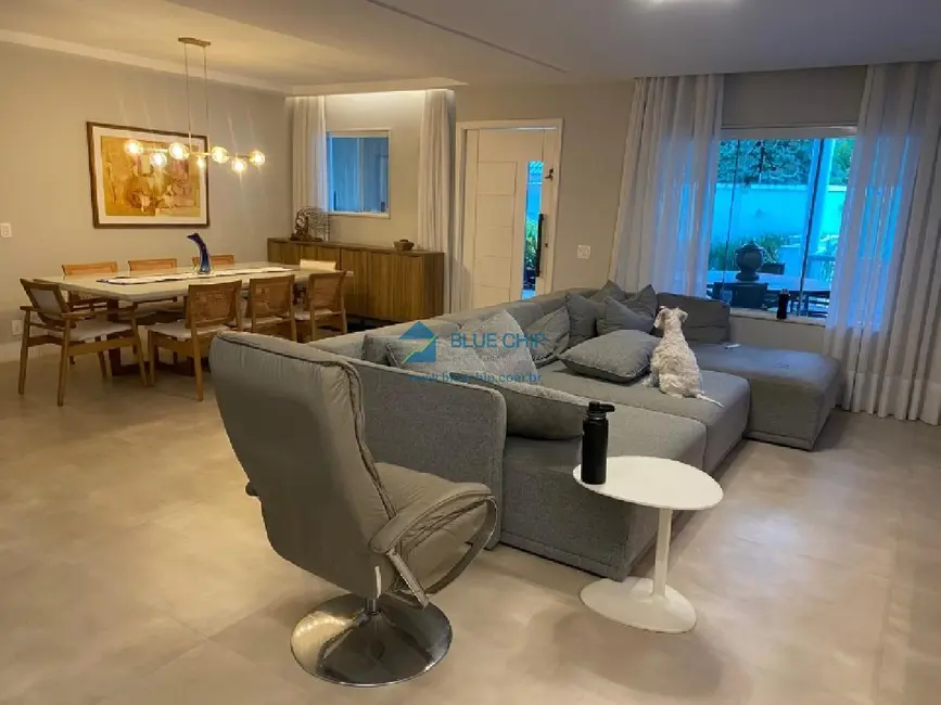 Foto 3 de Casa de Condomínio com 5 quartos à venda, 293m2 em Vargem Pequena, Rio De Janeiro - RJ