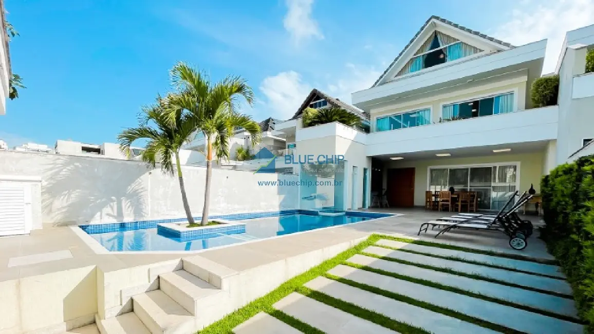 Foto 1 de Casa de Condomínio com 4 quartos à venda, 360m2 em Barra da Tijuca, Rio De Janeiro - RJ