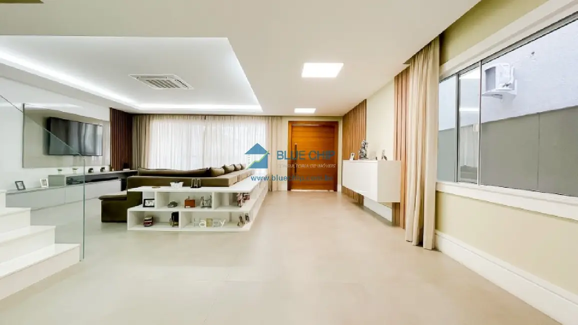 Foto 3 de Casa de Condomínio com 4 quartos à venda, 360m2 em Barra da Tijuca, Rio De Janeiro - RJ