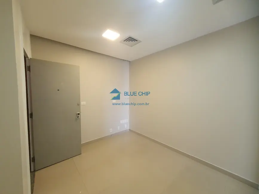 Foto 2 de Sala Comercial para alugar, 65m2 em Barra da Tijuca, Rio De Janeiro - RJ