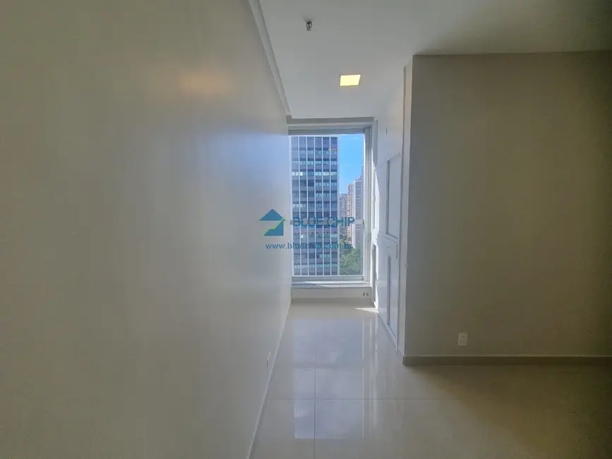 Foto 5 de Sala Comercial para alugar, 65m2 em Barra da Tijuca, Rio De Janeiro - RJ