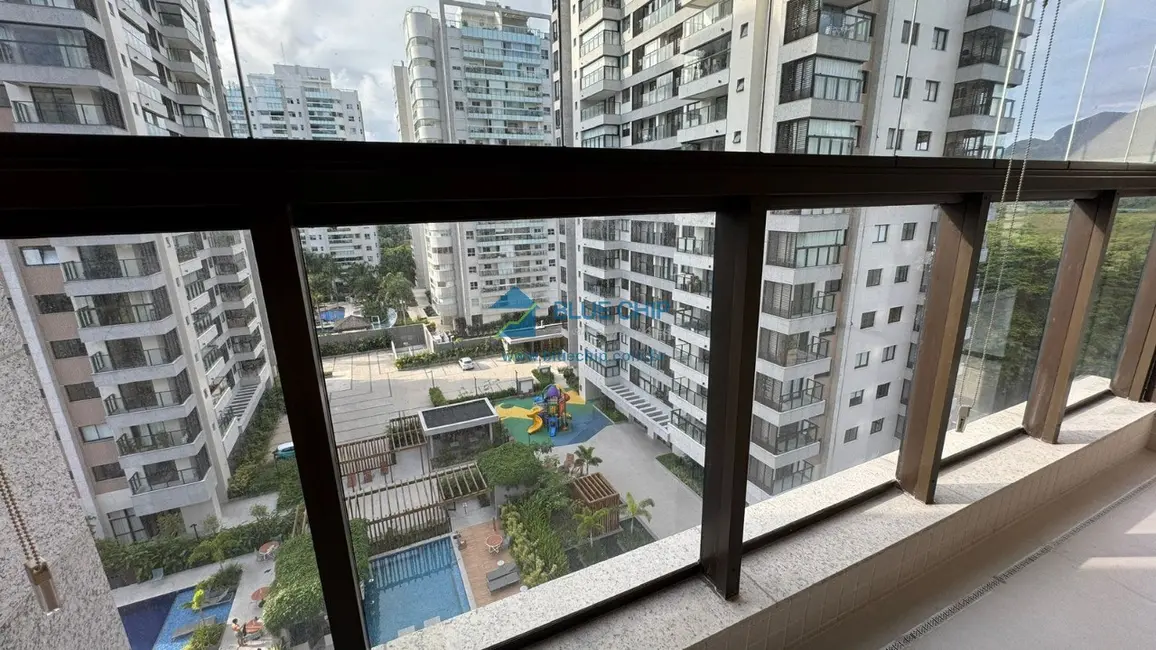 Foto 3 de Apartamento com 2 quartos para alugar, 74m2 em Barra da Tijuca, Rio De Janeiro - RJ