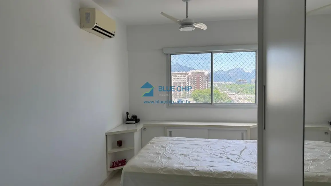 Foto 9 de Apartamento com 2 quartos para alugar, 68m2 em Rio De Janeiro - RJ
