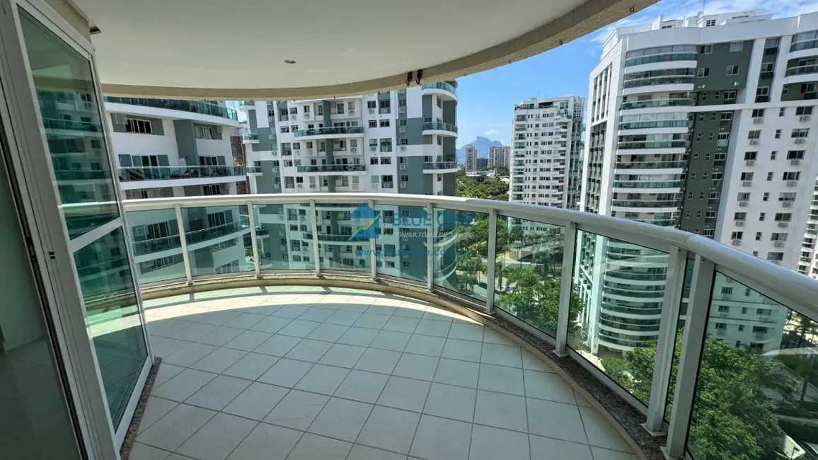 Foto 3 de Apartamento com 3 quartos para alugar, 119m2 em Barra da Tijuca, Rio De Janeiro - RJ