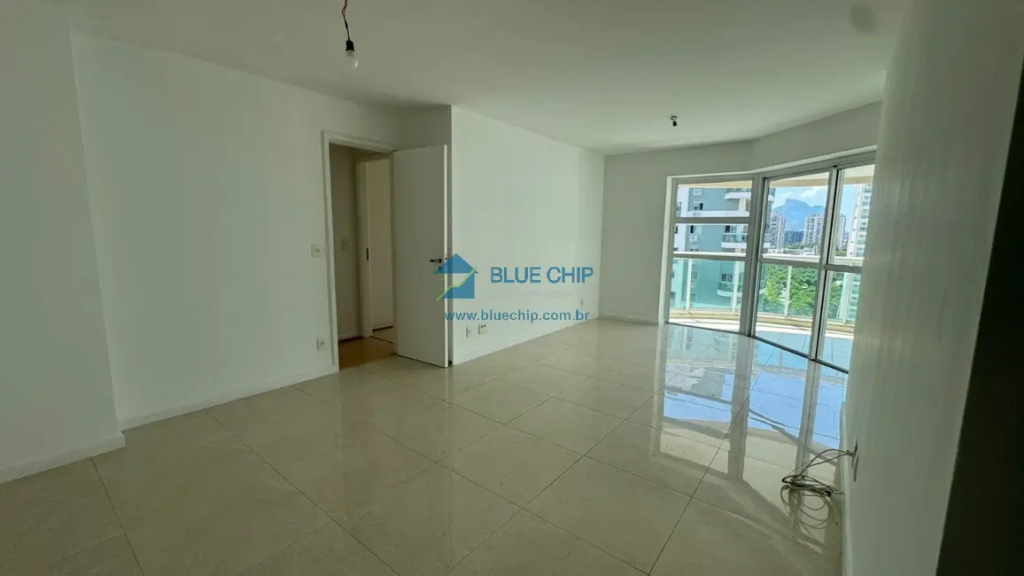 Foto 1 de Apartamento com 3 quartos para alugar, 119m2 em Barra da Tijuca, Rio De Janeiro - RJ
