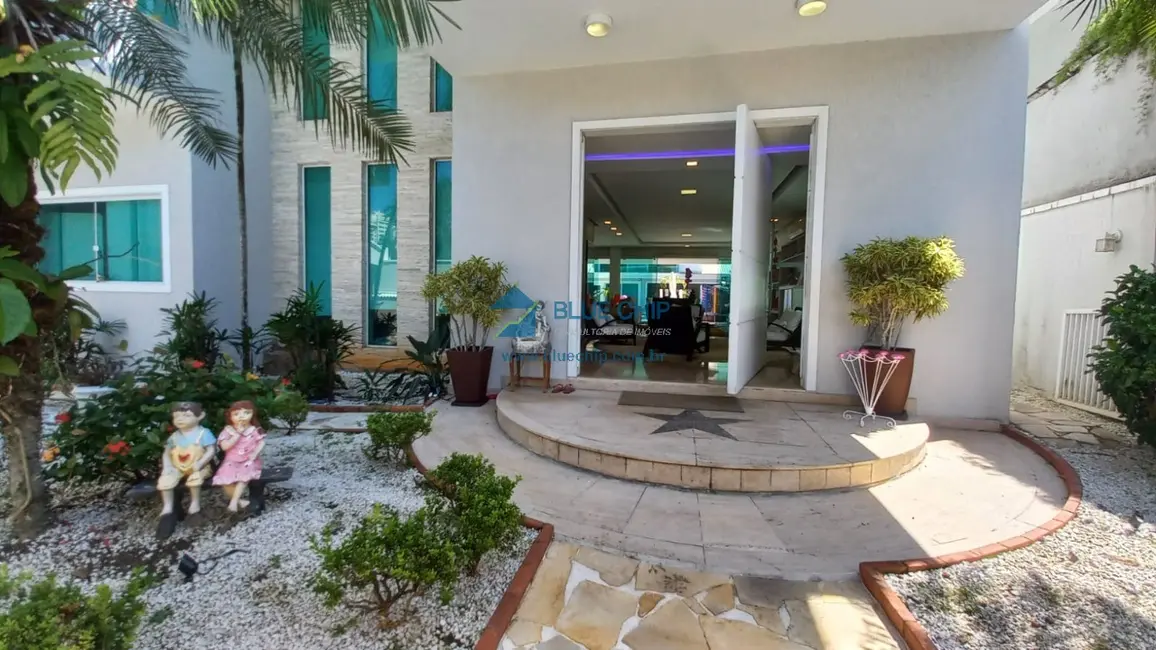 Casa de Condomínio com 6 quartos para alugar, 801m2 em Barra da Tijuca, Rio De Janeiro - RJ - imagem 2 Foto 2 de Casa de Condomínio com 6 quartos para alugar, 801m2 em Barra da Tijuca, Rio De Janeiro - RJ