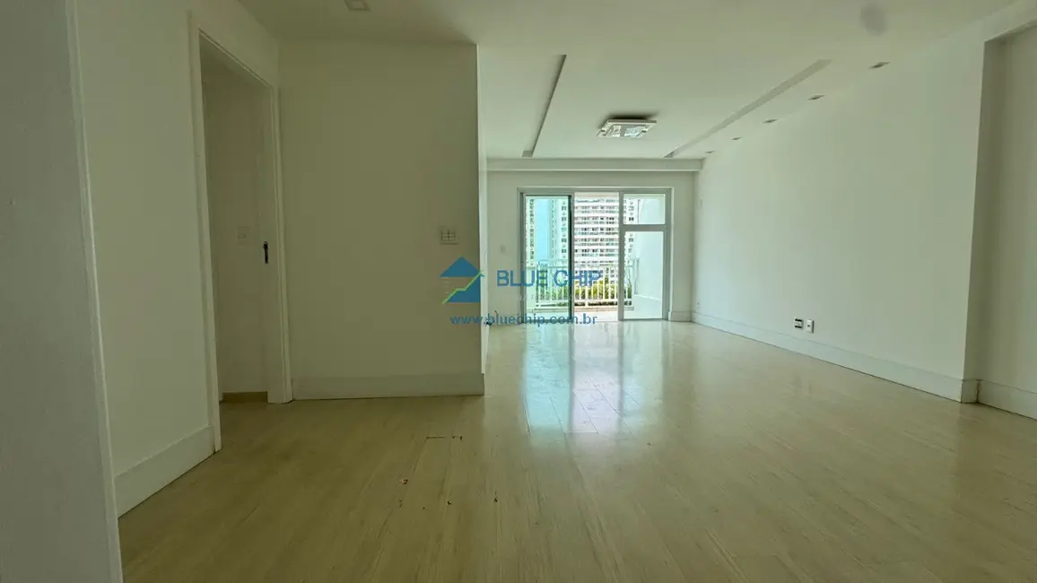 Foto 5 de Apartamento com 3 quartos à venda, 118m2 em Barra da Tijuca, Rio De Janeiro - RJ