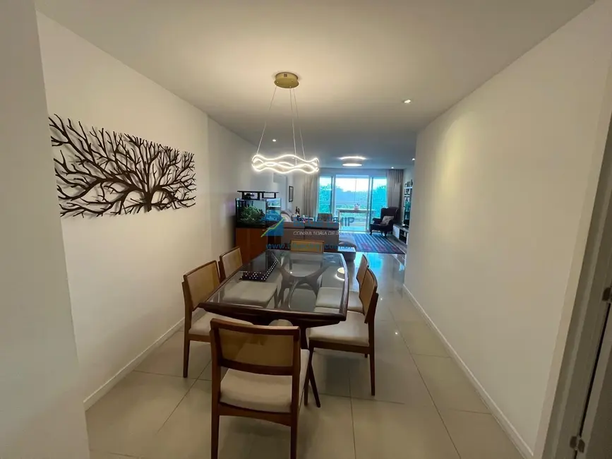 Foto 5 de Apartamento com 4 quartos à venda, 156m2 em Rio De Janeiro - RJ