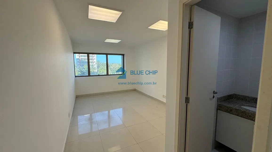 Foto 2 de Sala Comercial para alugar, 20m2 em Barra da Tijuca, Rio De Janeiro - RJ