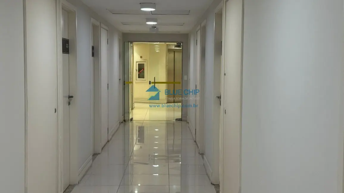 Foto 1 de Sala Comercial para alugar, 200m2 em Barra da Tijuca, Rio De Janeiro - RJ