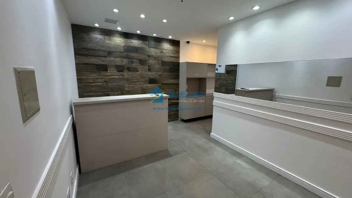 Foto 2 de Sala Comercial para alugar, 58m2 em Barra da Tijuca, Rio De Janeiro - RJ