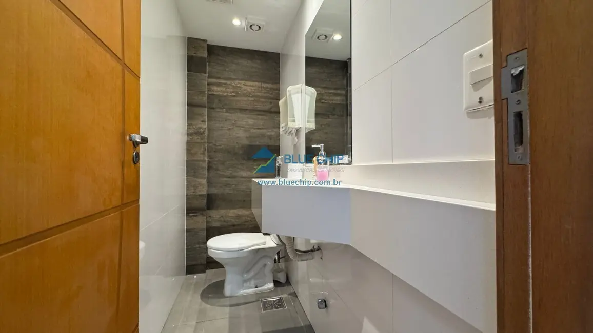 Foto 4 de Sala Comercial para alugar, 58m2 em Barra da Tijuca, Rio De Janeiro - RJ