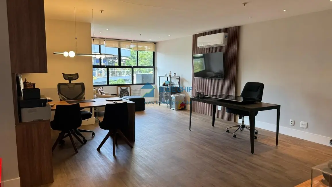Sala Comercial para alugar, 46m2 em Barra da Tijuca, Rio De Janeiro - RJ - imagem 2 Foto 2 de Sala Comercial para alugar, 46m2 em Barra da Tijuca, Rio De Janeiro - RJ