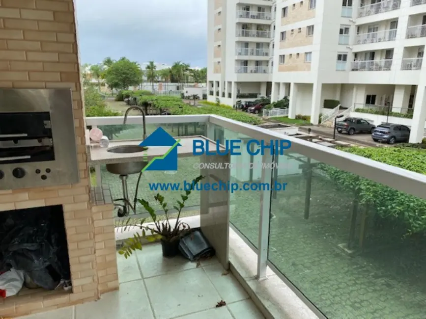 Apartamento com 3 quartos para alugar, 106m2 em Barra da Tijuca, Rio De Janeiro - RJ - imagem 1 Foto 1 de Apartamento com 3 quartos para alugar, 106m2 em Barra da Tijuca, Rio De Janeiro - RJ