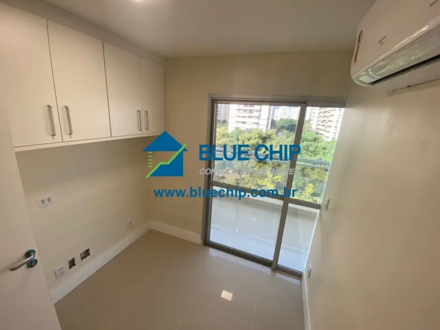 Sala Comercial à venda, 55m2 em Barra da Tijuca, Rio De Janeiro - RJ - imagem 4 Foto 4 de Sala Comercial à venda, 55m2 em Barra da Tijuca, Rio De Janeiro - RJ