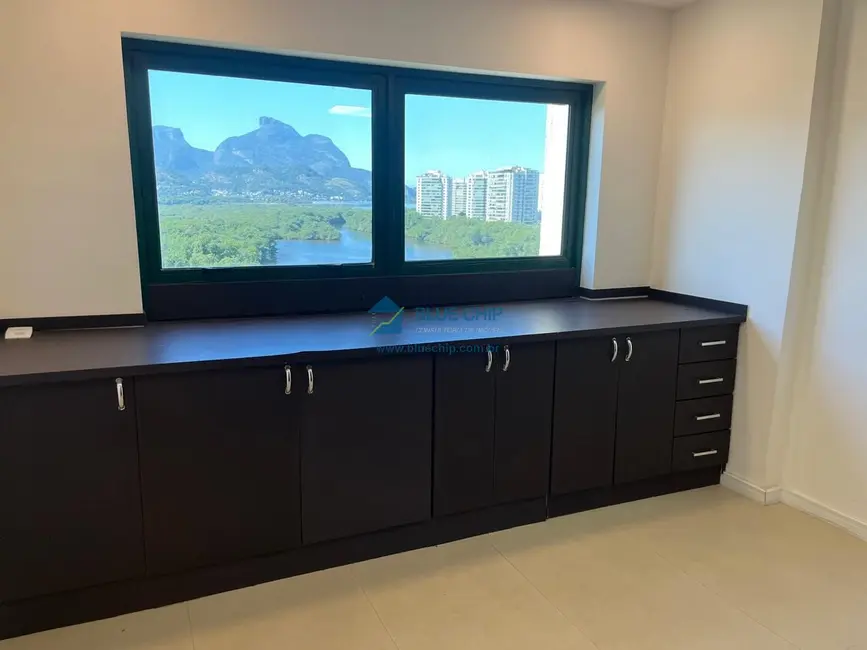 Foto 1 de Sala Comercial para alugar, 72m2 em Barra da Tijuca, Rio De Janeiro - RJ