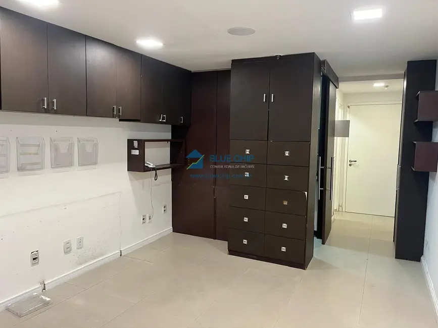 Foto 3 de Sala Comercial para alugar, 72m2 em Barra da Tijuca, Rio De Janeiro - RJ